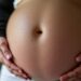 Bonnie Blue enceinte : une baby shower dorée entre éclats de provoc’ et décalages générationnels